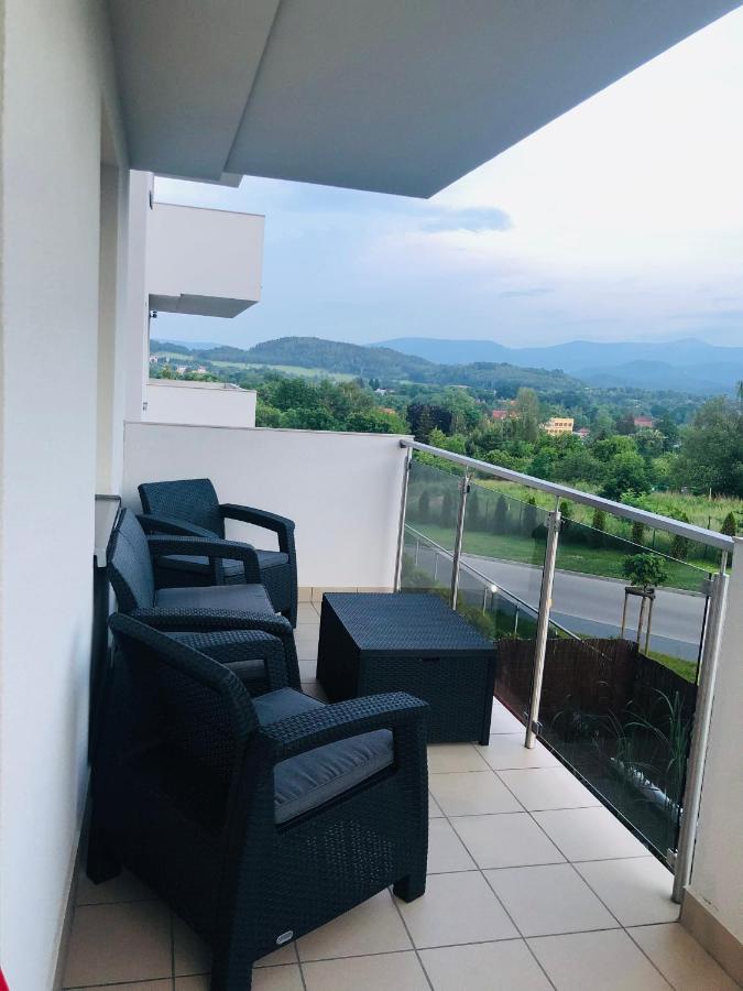 Apartament Happiness Jelenia Góra Εξωτερικό φωτογραφία