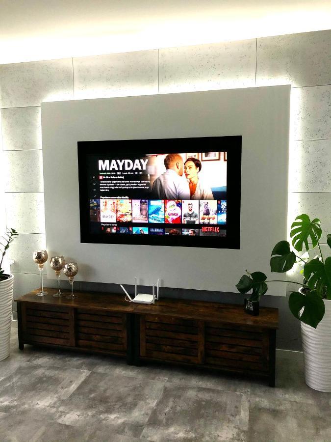 Apartament Happiness Jelenia Góra Εξωτερικό φωτογραφία