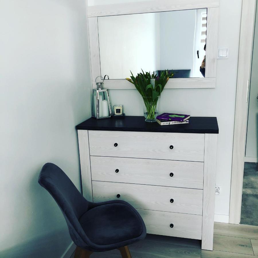 Apartament Happiness Jelenia Góra Εξωτερικό φωτογραφία