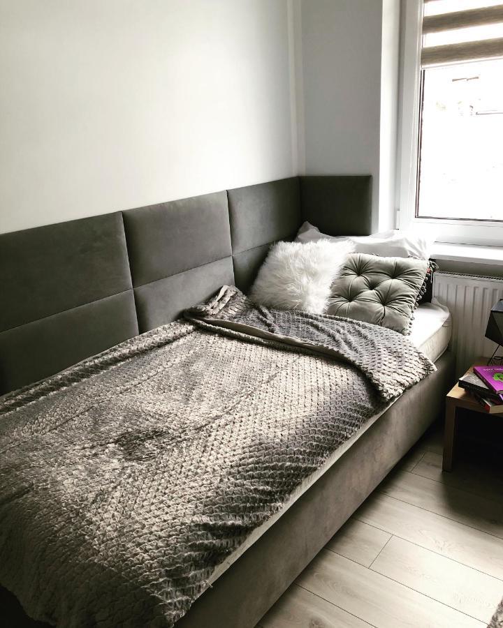 Apartament Happiness Jelenia Góra Εξωτερικό φωτογραφία