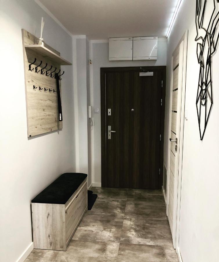 Apartament Happiness Jelenia Góra Εξωτερικό φωτογραφία