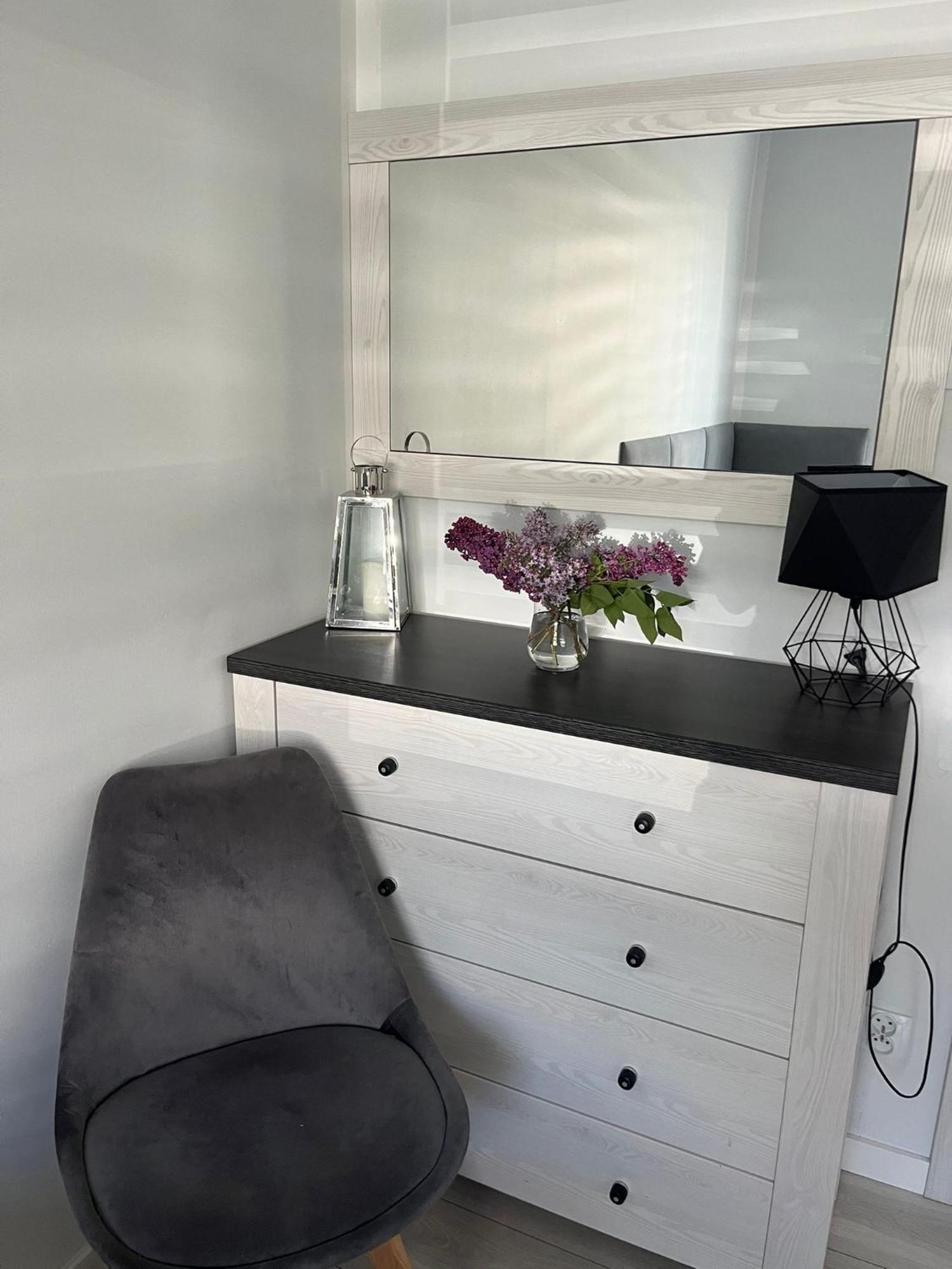 Apartament Happiness Jelenia Góra Εξωτερικό φωτογραφία